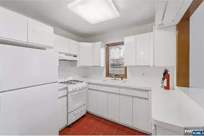 325 High Street, Closter, NJ 07624 - Photo 23