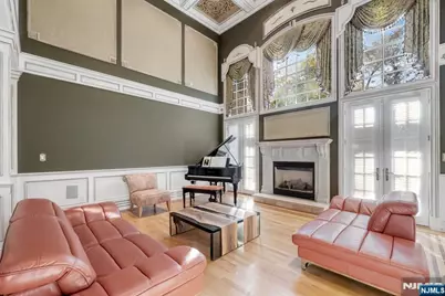 46 Partridge Hill, Upper Saddle River, NJ 07458 - Photo 9