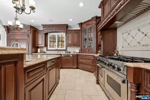 46 Partridge Hill, Upper Saddle River, NJ 07458 - Photo 15