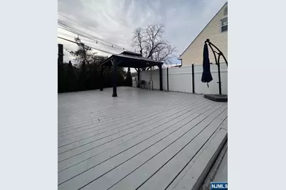 493 River Drive, Elmwood Park, NJ 07407 - Photo 17