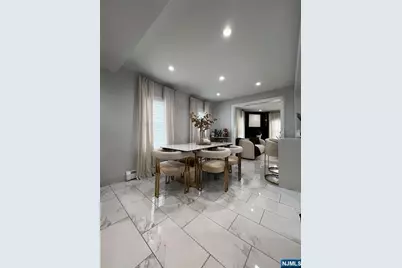 493 River Drive, Elmwood Park, NJ 07407 - Photo 3