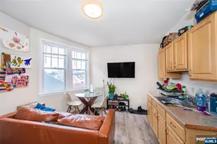 245 Lakeview Ave 8, Clifton, NJ 07011 - Photo 3