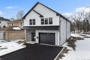 34 Zazzetti St, Waldwick, NJ 07463 - Photo 3