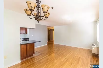 10 Palisade Avenue 2C #2C, Cliffside Park, NJ 07010 - Photo 7