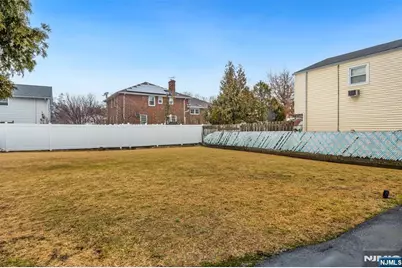 116 Lexington Avenue, Dumont, NJ 07628 - Photo 23