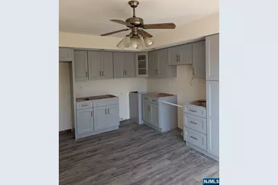 32 Wood, Garfield, NJ 07026 - Photo 5