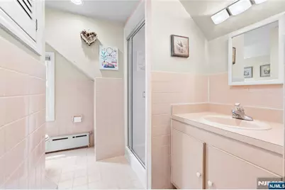 193 Wales Avenue, River Edge, NJ 07661 - Photo 23