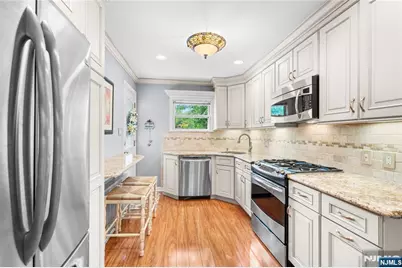 193 Wales Avenue, River Edge, NJ 07661 - Photo 7