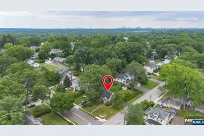 193 Wales Avenue, River Edge, NJ 07661 - Photo 29