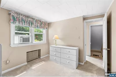 193 Wales Avenue, River Edge, NJ 07661 - Photo 21