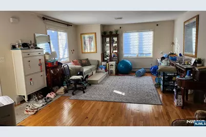 44 Delia Boulevard A #A, Palisades Park, NJ 07650 - Photo 3