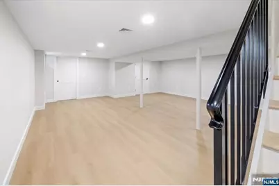 355 Rea Avenue, Hawthorne, NJ 07506 - Photo 33