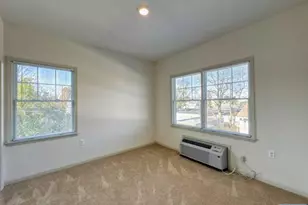 103 Johnson Ave 203, Hackensack, NJ 07601 - Photo 7