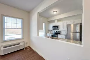 103 Johnson Ave 203, Hackensack, NJ 07601 - Photo 9