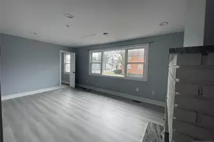 35 Chestnut Street 1F, Wallington, NJ 07057 - Photo 3