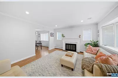 126 Sussex Road, Tenafly, NJ 07670 - Photo 5