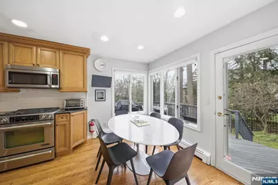 126 Sussex Road, Tenafly, NJ 07670 - Photo 17