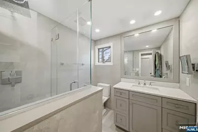 126 Sussex Road, Tenafly, NJ 07670 - Photo 41