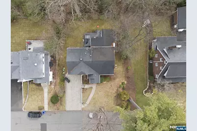 126 Sussex Road, Tenafly, NJ 07670 - Photo 49