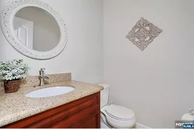 607 Glasmere Road, Mahwah, NJ 07430 - Photo 9