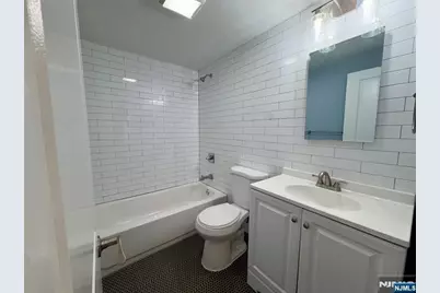 114 Maple Avenue 1L #1L, Montclair, NJ 07042 - Photo 7