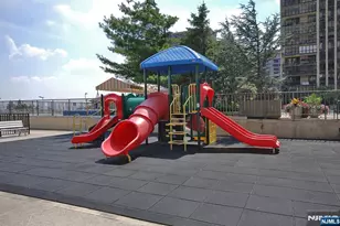 300 Winston Dr 502, Cliffside Park, NJ 07010 - Photo 21
