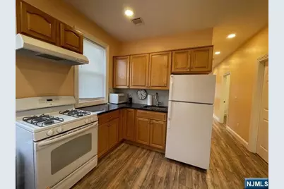42 Spencer Place 2 #2, Garfield, NJ 07026 - Photo 7