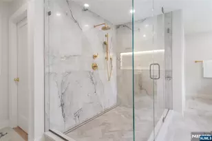 333 Harrison St, Paramus, NJ 07652 - Photo 37