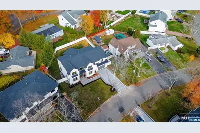 333 Harrison Street, Paramus, NJ 07652 - Photo 5