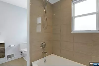 9 Sioux Avenue, Oakland, NJ 07436 - Photo 15