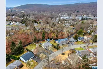 9 Sioux Avenue, Oakland, NJ 07436 - Photo 37