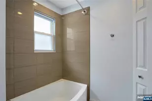 9 Sioux Ave, Oakland, NJ 07436 - Photo 19