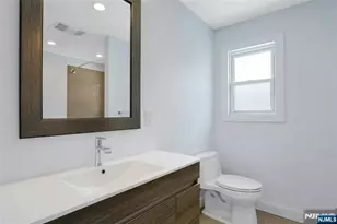 9 Sioux Ave, Oakland, NJ 07436 - Photo 17