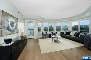 307 Adams Ct 307, Edgewater, NJ 07020 - Photo 7