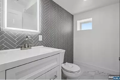 167 Kipp Avenue, Hasbrouck Heights, NJ 07604 - Photo 11