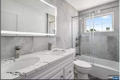 167 Kipp Avenue, Hasbrouck Heights, NJ 07604 - Photo 9