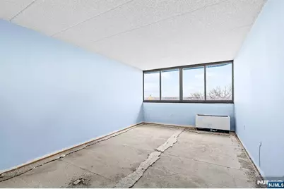 170 Lafayette Avenue 6A #6A, Passaic, NJ 07055 - Photo 9