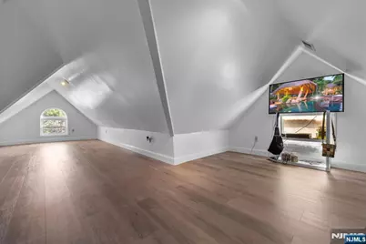 467 Summit Avenue, Hackensack, NJ 07601 - Photo 27