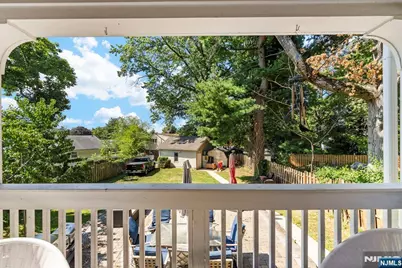 467 Summit Avenue, Hackensack, NJ 07601 - Photo 33