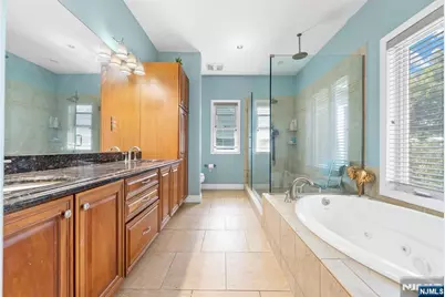 467 Summit Avenue, Hackensack, NJ 07601 - Photo 19