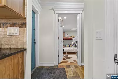 131 Paterson Avenue, Wallington, NJ 07057 - Photo 23