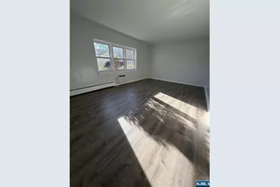 270 Oak B2 #B2, Ridgewood, NJ 07450 - Photo 3