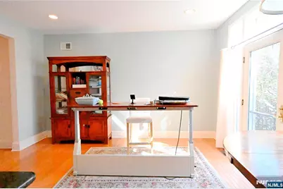 105 Hudson Cove 105 #105, Edgewater, NJ 07020 - Photo 5