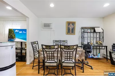 698 Fairview Avenue, Fairview, NJ 07022 - Photo 19