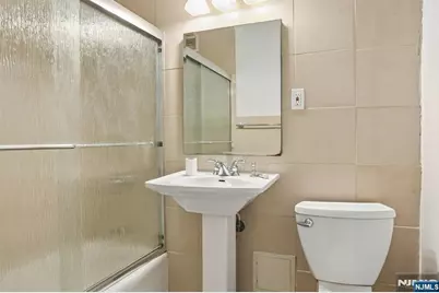500 Central Avenue 1617 #1617, Union City, NJ 07087 - Photo 11