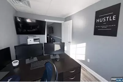 271 US Highway 46 A208 #A208, Fairfield, NJ 07004 - Photo 5