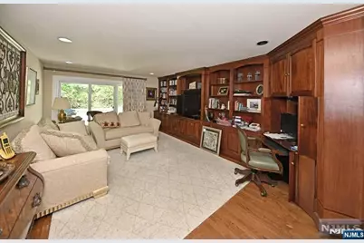 68 Peach Hill Court, Ramsey, NJ 07446 - Photo 7