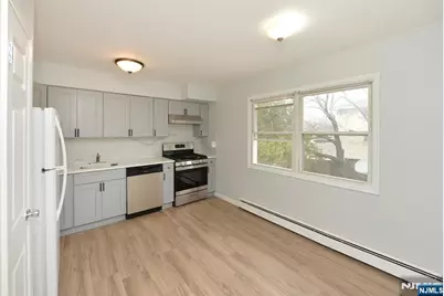 421 Leonhardt Drive 2nd Floor #2nd Floor, Saddle Brook Township, NJ 07663 - Photo 7