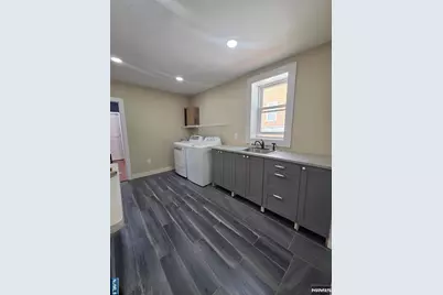 1513 67th Street 2nd Floor #2nd Floor, North Bergen, NJ 07047 - Photo 19