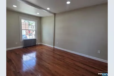 1513 67th Street 2nd Floor #2nd Floor, North Bergen, NJ 07047 - Photo 9